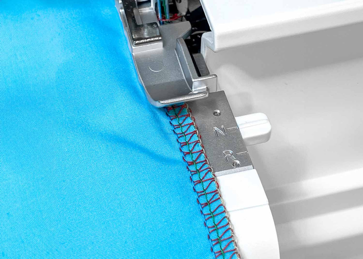 NECCHI OVERLOCK C12